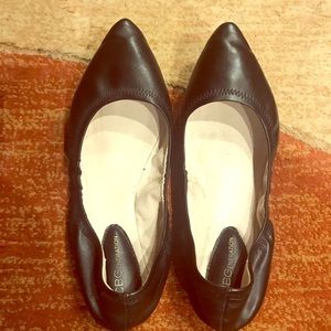 BCBG flats 🥿